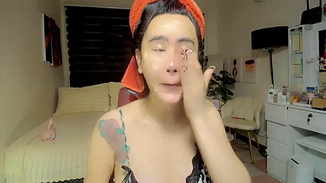 XhotcockcumXts online show from May 2026 02:17:01 AM