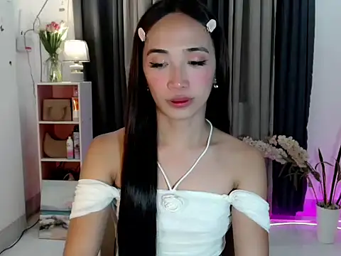 Snapshot of payatitaxxx chatting on April 2026 04:37:01 PM payatitaxxx online show from April 2026 04:37:01 PM
