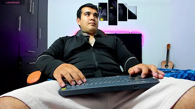 Snapshot of thiago__cp01 chatting on July 2026 03:48:01 AM thiago cp01 online show from July 2026 03:48:01 AM