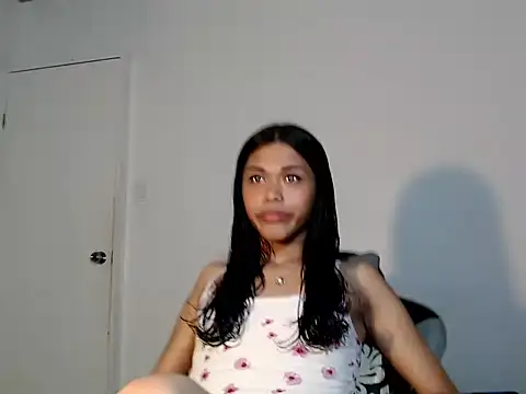 urcurlydiva online show from November 2025 12:16:01 PM