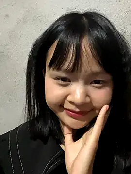 Daisy018 online show from October 2025 01:08:02 PM