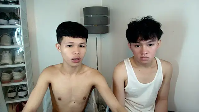 crazyasiantwink online show from September 2025 05:44:01 AM