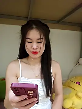 Snapshot of Baby-ladytits2025 chatting on November 2025 06:23:02 AM Baby-ladytits2025 online show from November 2025 06:23:02 AM