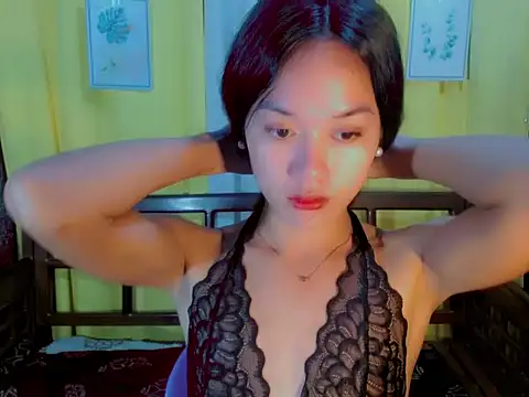 sexybabewarrior online show from March 2026 09:43:01 PM