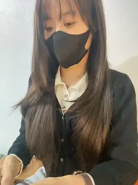 Lucy217 online show from November 2025 01:00:02 PM