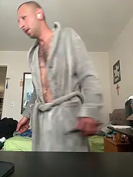 Snapshot of Sj61799 chatting on March 2026 09:06:01 PM Sj61799 online show from March 2026 09:06:01 PM