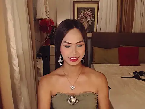 Nathalieheartt online show from April 2026 03:01:02 PM