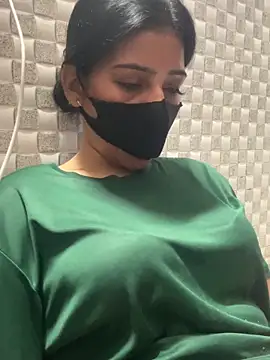 Snapshot of Hot_Jaanvi_ chatting on May 2026 04:41:02 AM Hot Jaanvi online show from May 2026 04:41:02 AM