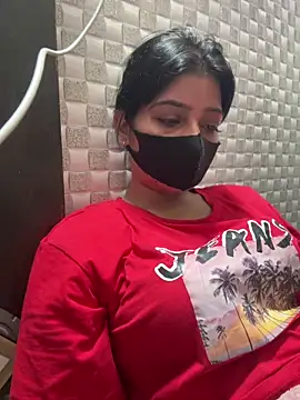 Snapshot of Hot_Jaanvi_ chatting on May 2026 04:32:02 AM Hot Jaanvi online show from May 2026 04:32:02 AM