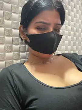 Snapshot of Hot_Jaanvi_ chatting on June 2026 07:11:01 AM Hot Jaanvi online show from June 2026 07:11:01 AM