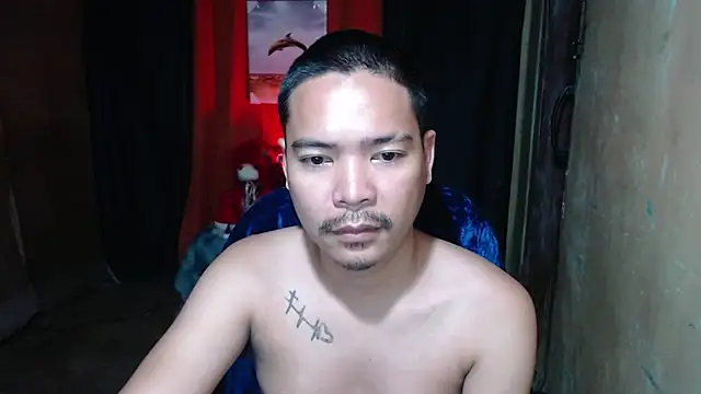 MANIACasianX online show from April 2026 01:55:02 PM