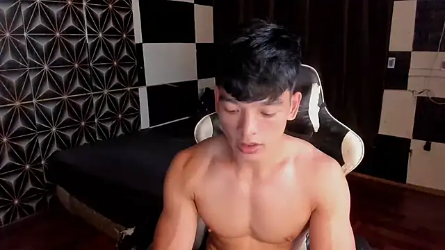 AsianHotBODYY online show from December 2025 07:39:01 AM