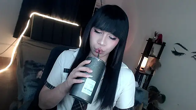 Veniceseduction online show from April 2026 12:56:01 PM