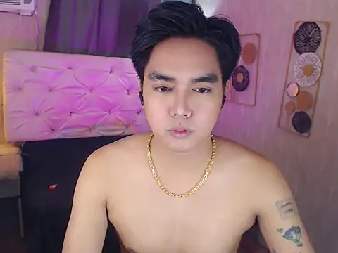 Snapshot of JakeXolsen chatting on November 2025 09:38:02 PM JakeXolsen online show from November 2025 09:38:02 PM