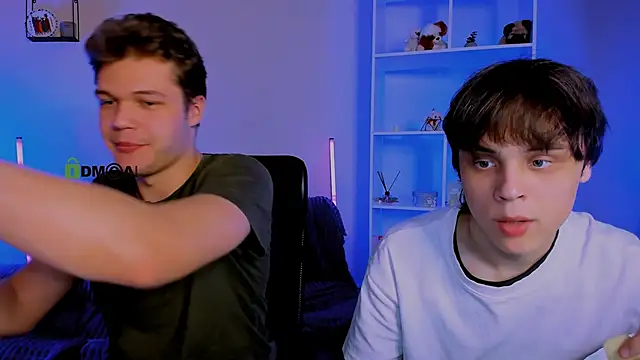 Snapshot of lucas_long_ chatting on November 2025 08:00:01 PM lucas long online show from November 2025 08:00:01 PM