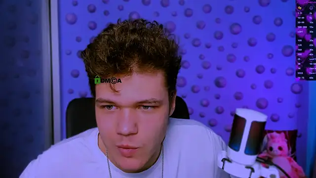 Snapshot of lucas_long_ chatting on November 2025 10:19:01 AM lucas long online show from November 2025 10:19:01 AM