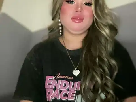 Naughtyrosecum online show from October 2025 02:36:01 PM