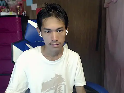 Snapshot of riks_tyler chatting on July 2026 12:19:02 PM riks tyler online show from July 2026 12:19:02 PM