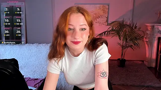 Snapshot of Violet_Griffen chatting on May 2026 03:50:02 PM Violet Griffen online show from May 2026 03:50:02 PM