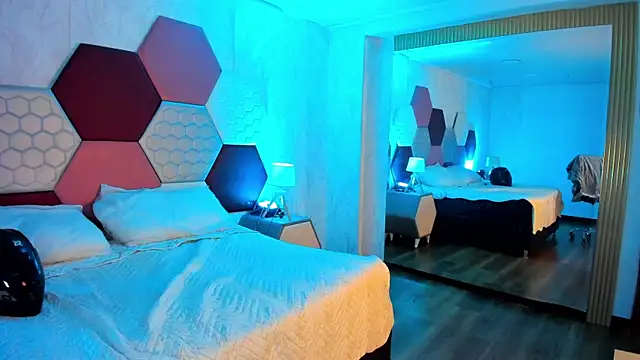 ArielleWilde online show from September 2025 04:02:02 AM