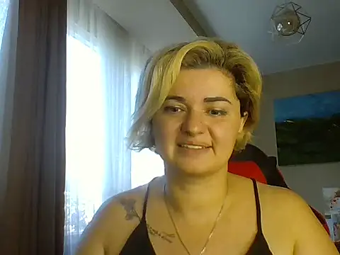 Wymini online show from September 2025 11:11:01 AM