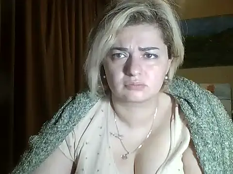 Wymini online show from October 2025 09:53:02 PM