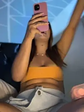 Snapshot of Kaily_Sweet16 chatting on February 2026 05:21:01 PM Kaily Sweet16 online show from February 2026 05:21:01 PM