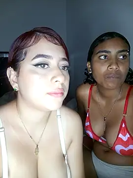 Chloe Sky love online show from October 2025 04:21:01 AM