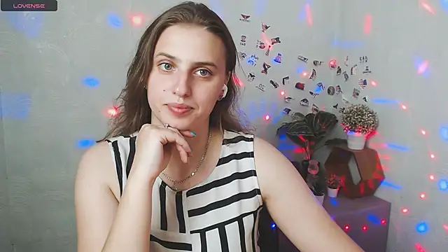 Snapshot of AmandaDimond_ chatting on June 2026 01:10:01 PM AmandaDimond online show from June 2026 01:10:01 PM