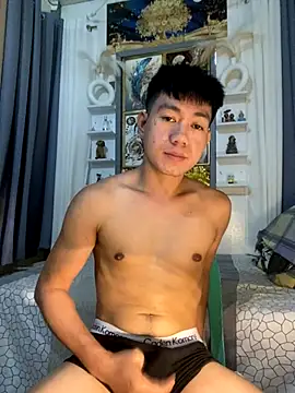 xshyboyx online show from September 2025 03:41:02 AM