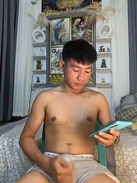 xshyboyx online show from September 2025 03:16:01 PM