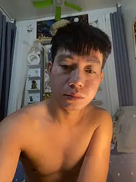 xshyboyx online show from October 2025 03:53:01 PM