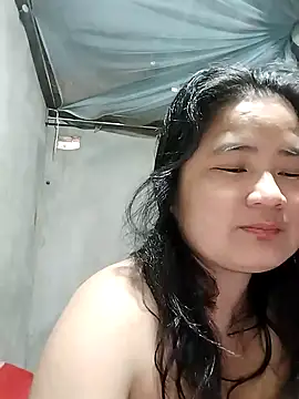 Snapshot of BigBoobs186 chatting on November 2025 02:12:02 AM BigBoobs186 online show from November 2025 02:12:02 AM