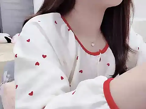 Seikoo18 online show from November 2025 10:10:02 PM