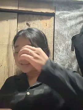 Linbi135 online show from April 2026 03:03:01 PM
