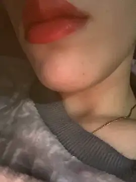 Mimisixo online show from November 2025 11:25:01 PM