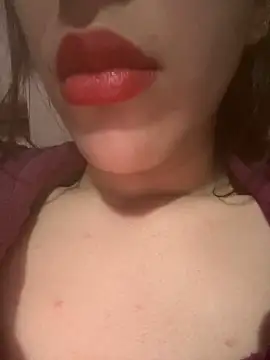 Mimisixo online show from April 2026 06:23:02 PM