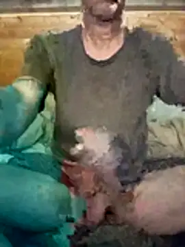 Snapshot of AmnesicEminence chatting on March 2026 12:28:01 AM AmnesicEminence online show from March 2026 12:28:01 AM