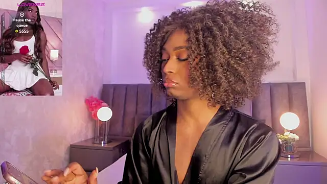 Snapshot of Kollinn_ chatting on November 2025 12:07:01 PM Kollinn online show from November 2025 12:07:01 PM