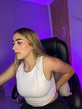KYLIE JONES6 online show from June 2026 02:01:01 AM