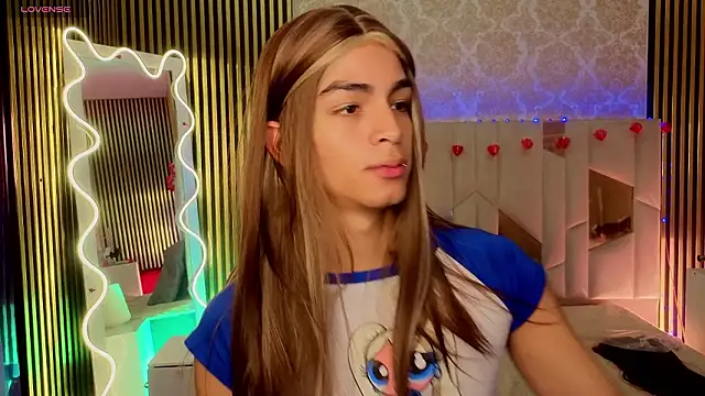 LIHIAN TAY online show from March 2026 11:43:02 AM