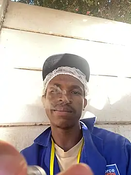 Snapshot of Minathi25410 chatting on April 2026 06:55:02 AM Minathi25410 online show from April 2026 06:55:02 AM