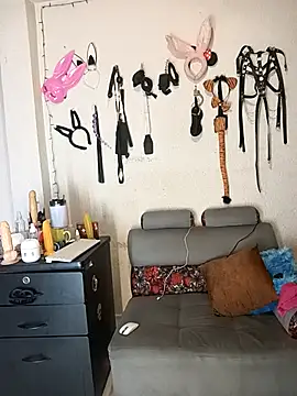 angierot2025 online show from December 2025 11:02:01 PM