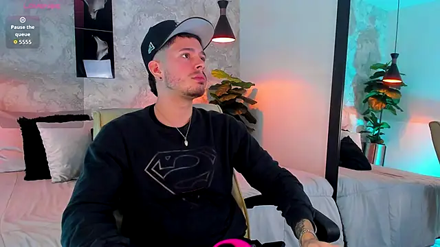 nils saint online show from December 2025 02:16:02 AM