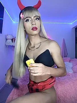 annie thomson00 online show from February 2026 02:53:01 AM