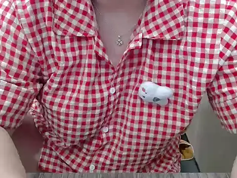 Zhi  2k6 online show from October 2025 04:57:02 PM