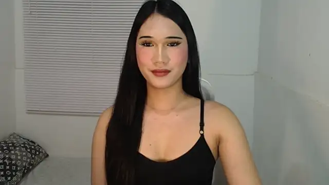 Leighs Celine online show from February 2026 08:46:02 PM