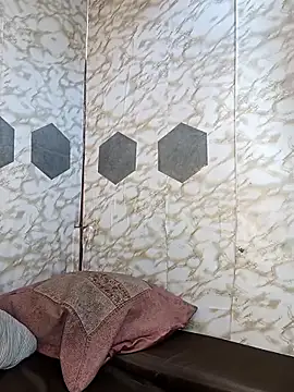 Snapshot of youryummybaby chatting on September 2025 06:51:01 AM youryummybaby online show from September 2025 06:51:01 AM