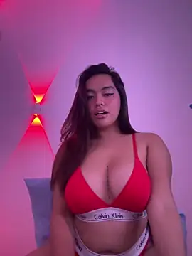 Snapshot of urasianlady chatting on September 2025 12:00:02 AM urasianlady online show from September 2025 12:00:02 AM