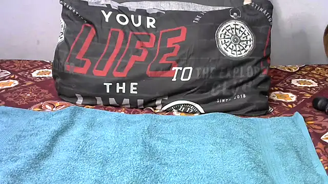 shy-lillyX22 online show from February 2026 01:10:02 AM